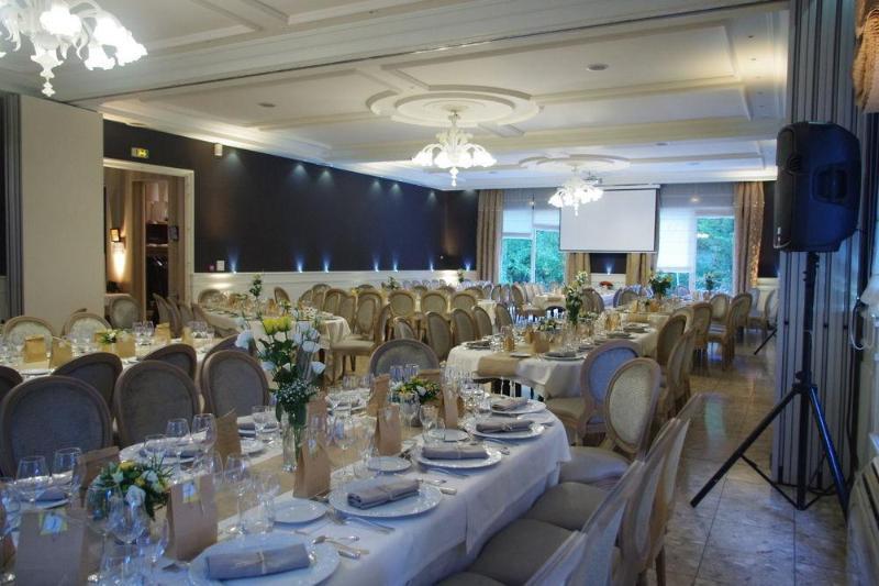 Chateau Du Clos De La Ribaudiere - Teritoria Hotel 4*
